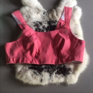 Brooks sports bra moving comfort